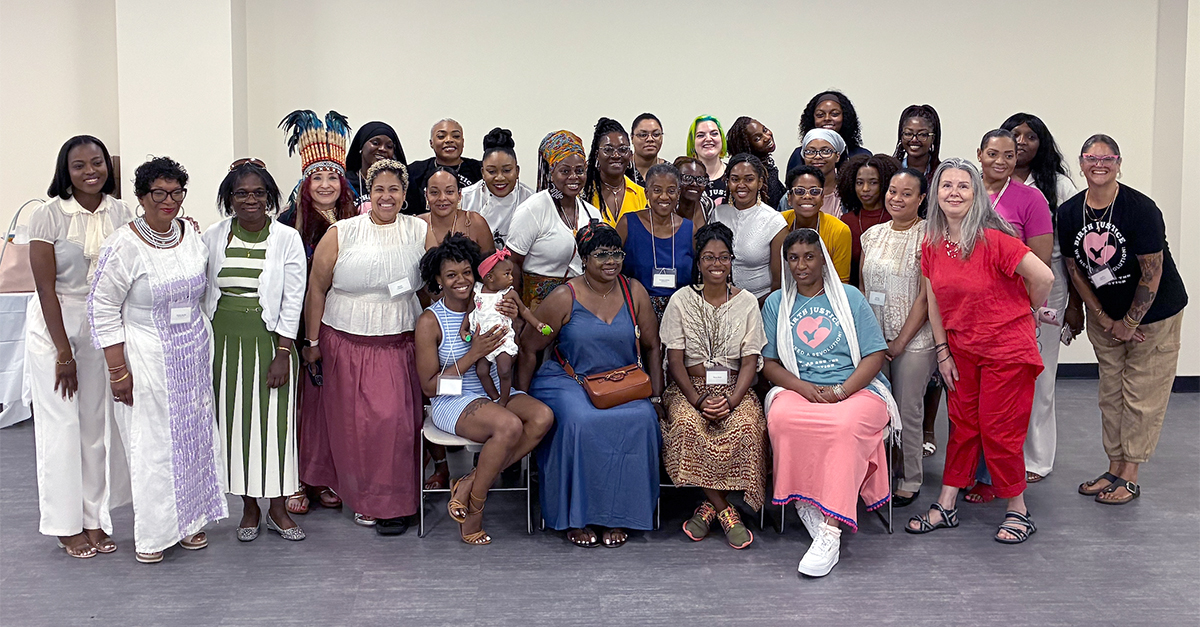 28 New Doulas Graduate at Kingsborough