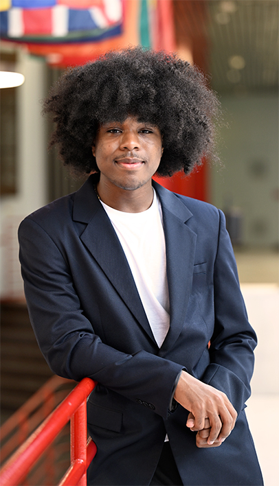 Carlos Simmons